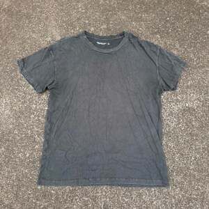 Abercrombie & Fitch Soft A&F Essentials T-Shirt, Black, Size L — Washed Fade